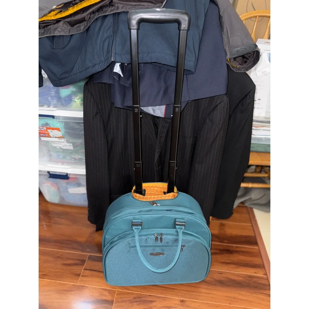 Baggallini Teal Travel Tote Bag